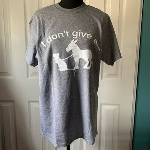 NWT Men’s “I don’t give a rats a$$” tee size medium